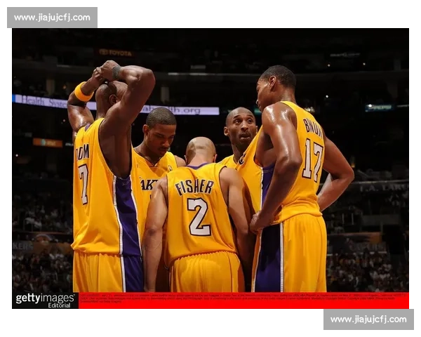 湖人火箭比赛录像回放深度解析关键回合与胜负转折全纪录战术细节